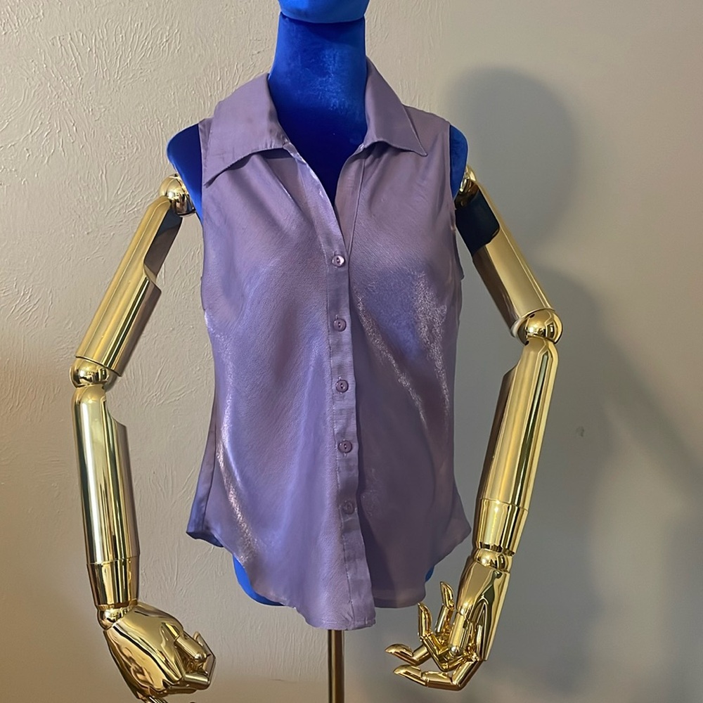 Sleeveless top